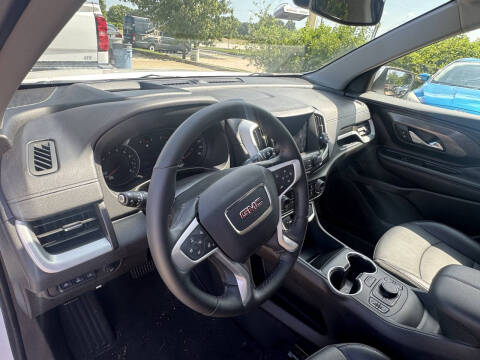 2023 GMC Terrain SLT