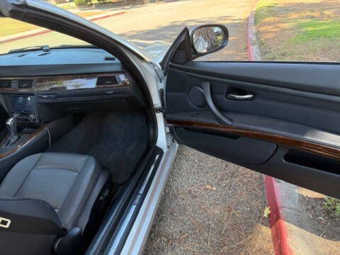 2011 BMW 3 Series 328i