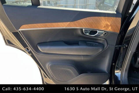 2023 Volvo XC90 B5 Plus Bright Theme