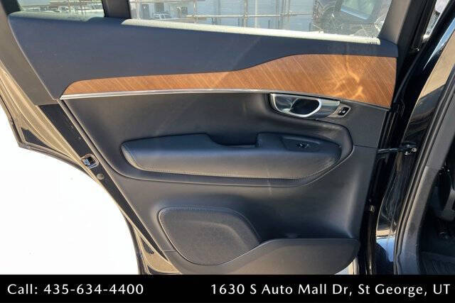 2023 Volvo XC90 B5 Plus Bright Theme