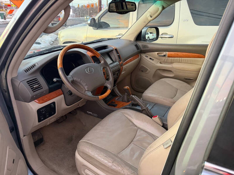 2004 Lexus GX 470