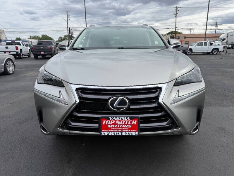 2017 Lexus NX 200t