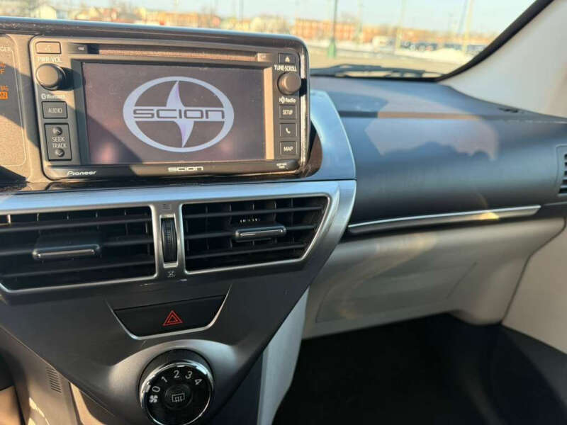 2014 Scion iQ