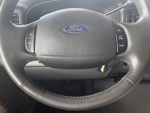 2005 Ford Excursion XLT