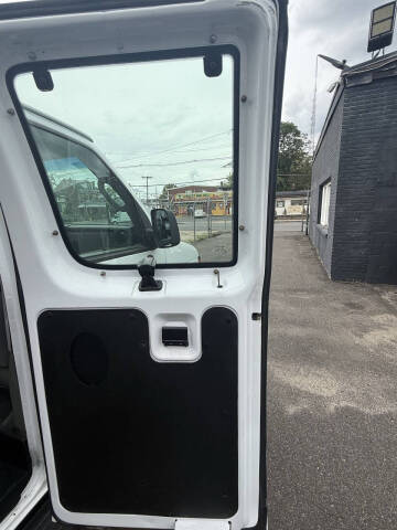 2013 Ford E-Series E-350 SD XLT