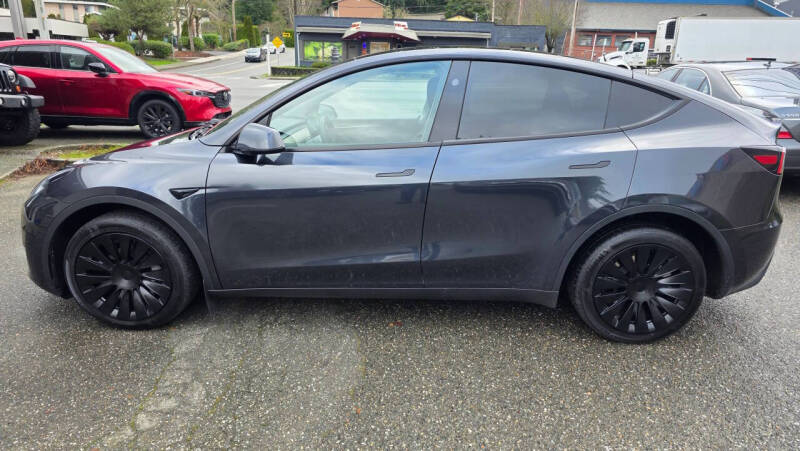 2024 Tesla Model Y Long Range