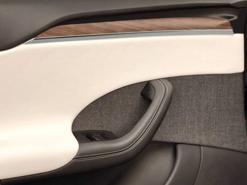 2021 Tesla Model S Long Range