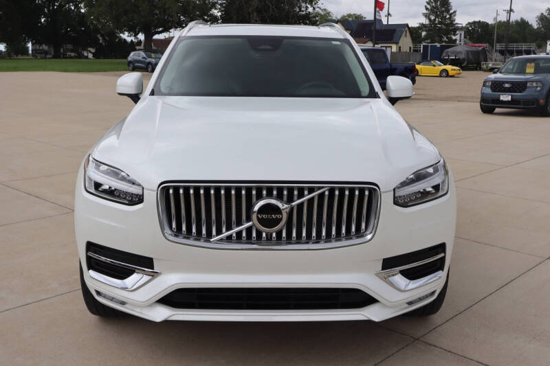 2024 Volvo XC90 B5 Core Bright Theme