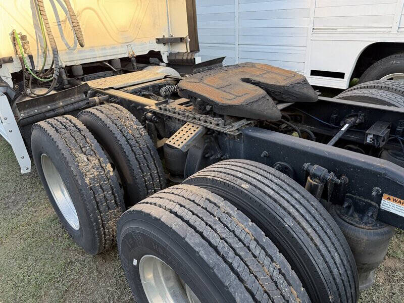 2017 Freightliner Cascadia