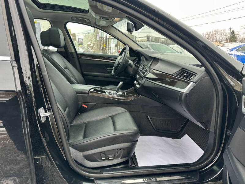 2013 BMW 5 Series 528i xDrive