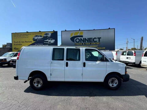 2011 GMC Savana for sale at Connect Truck and Van Center in Indianapolis IN