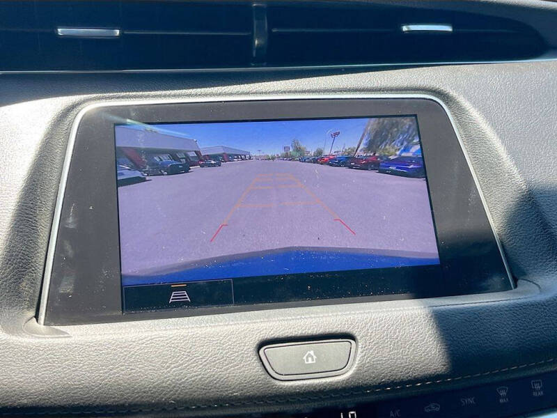 2022 Cadillac XT4 Luxury