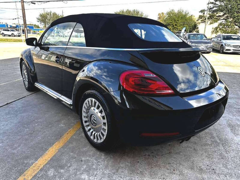 2014 Volkswagen Beetle Convertible 2.5L