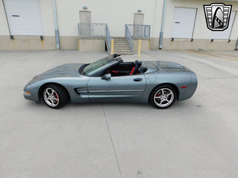 2004 Chevrolet Corvette