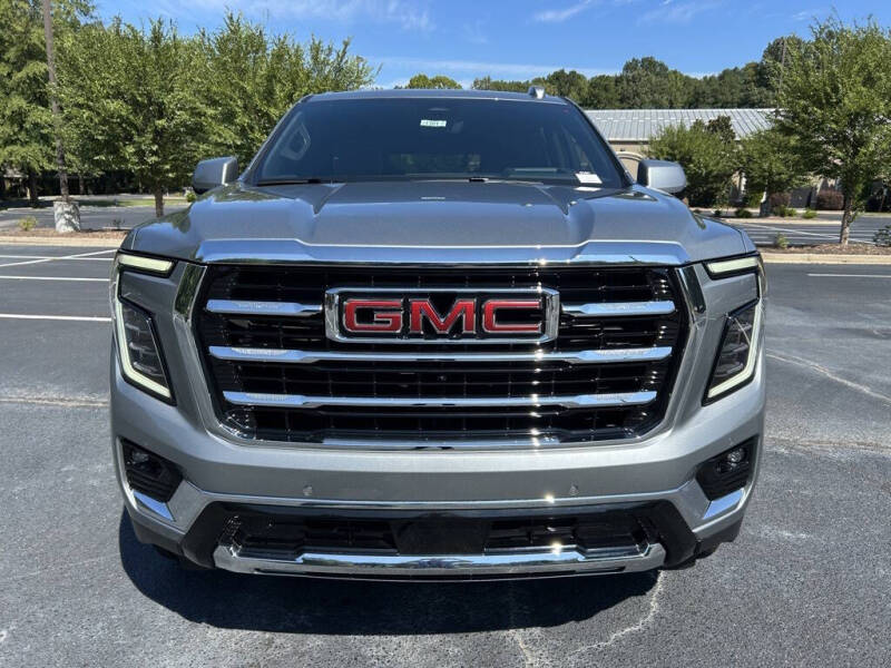2025 GMC Yukon Elevation