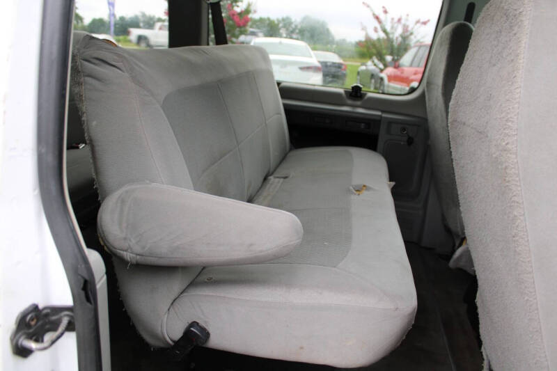 2007 Ford E-Series E-350 SD XLT