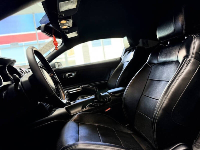2017 Ford Mustang GT Premium