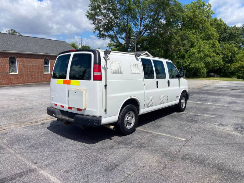 2004 Chevrolet Express 3500