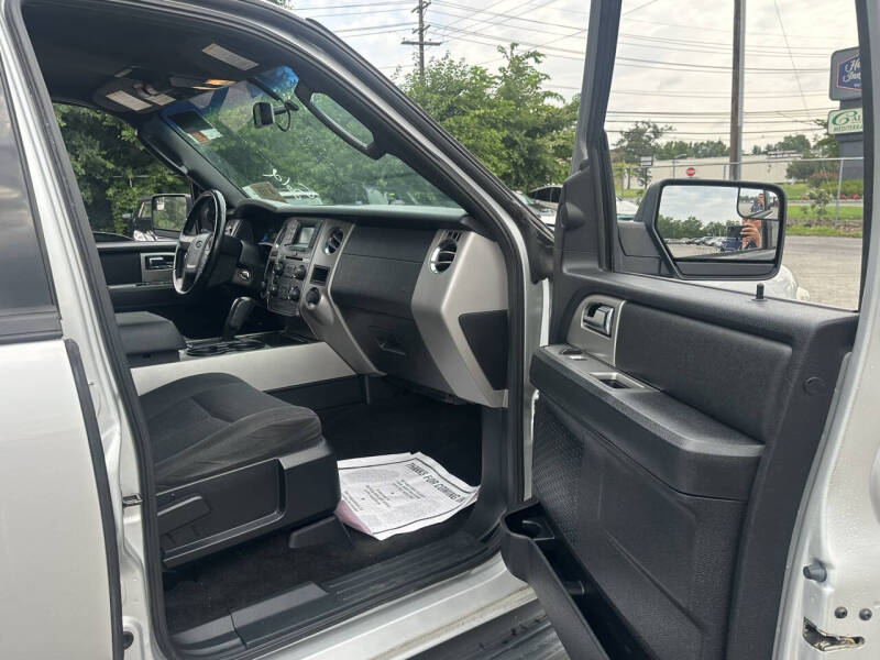 2017 Ford Expedition XLT