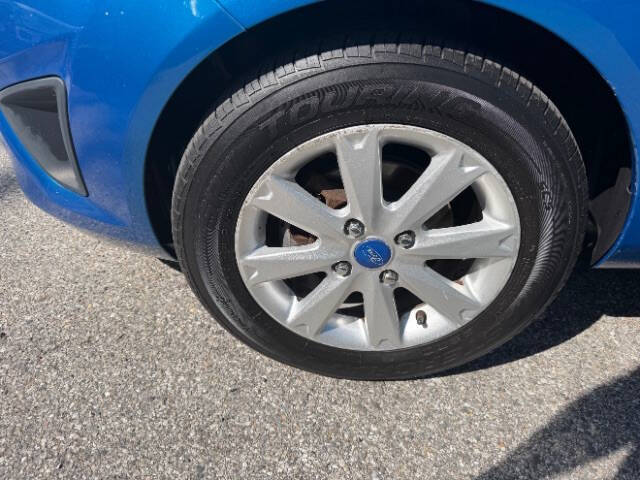 2013 Ford Fiesta SE