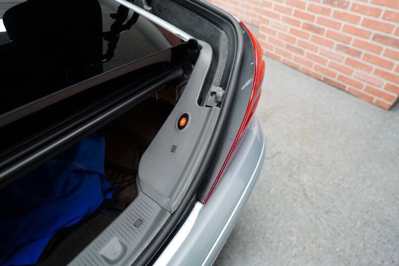 2004 Mercedes-Benz SL-Class SL 500