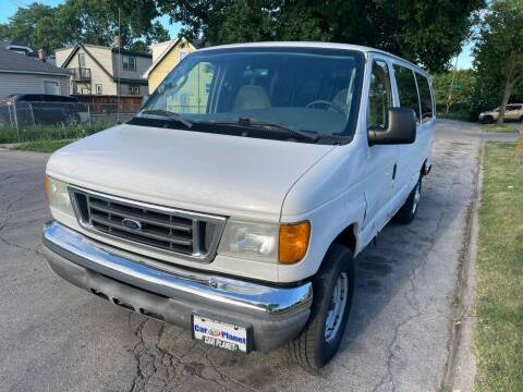 2004 Ford E-Series Wagon for sale at Car Planet Inc. in Milwaukee WI