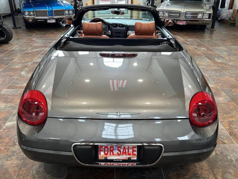 2003 Ford Thunderbird