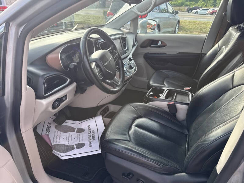 2018 Chrysler Pacifica Touring L