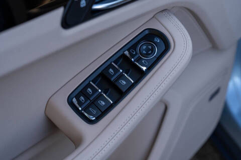 2026 Porsche Macan T