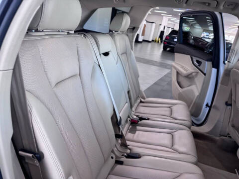 2017 Audi Q7 2.0T quattro Premium Plus