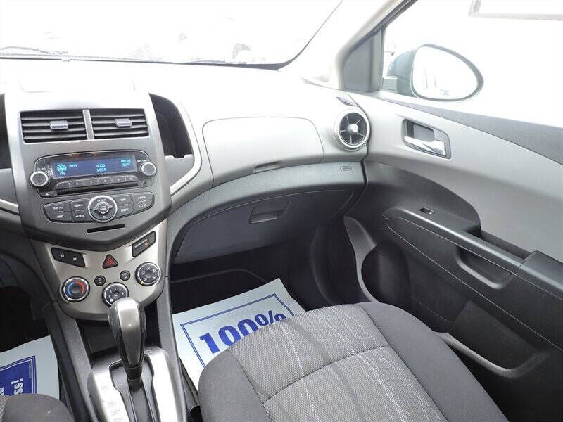 2013 Chevrolet Sonic LT Auto