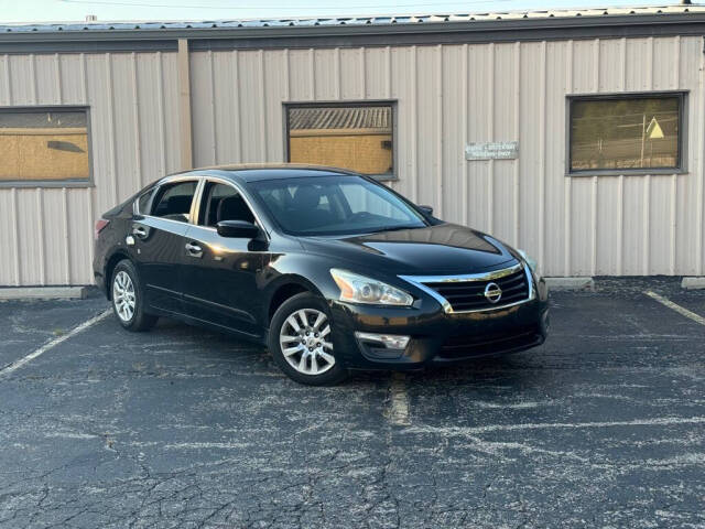 2014 Nissan Altima for sale at Autolink in Kansas City, KS