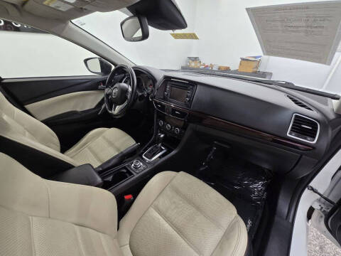 2015 Mazda MAZDA6 i Grand Touring