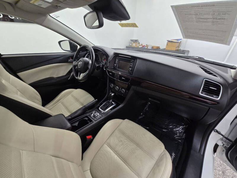 2015 Mazda MAZDA6 i Grand Touring