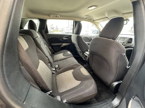 2018 Jeep Cherokee Latitude
