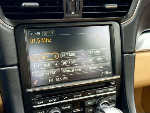 2015 Porsche 911 Carrera