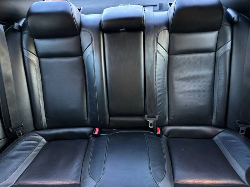 2017 Dodge Charger SXT