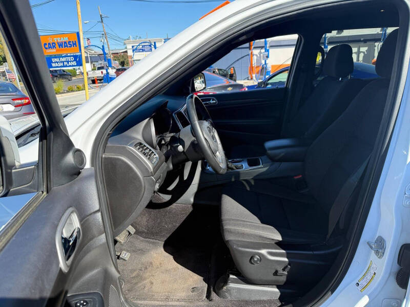 2018 Jeep Grand Cherokee Laredo