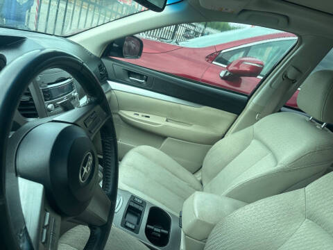 2011 Subaru Outback 2.5i Premium