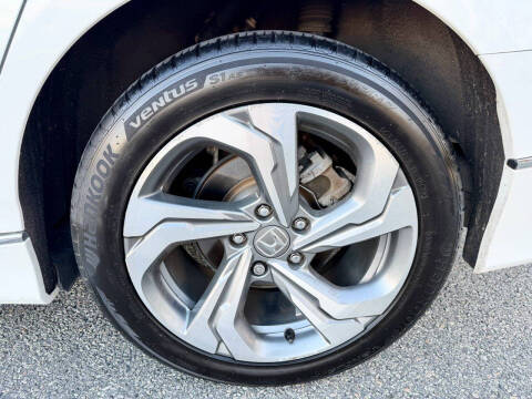 2019 Honda Accord EX