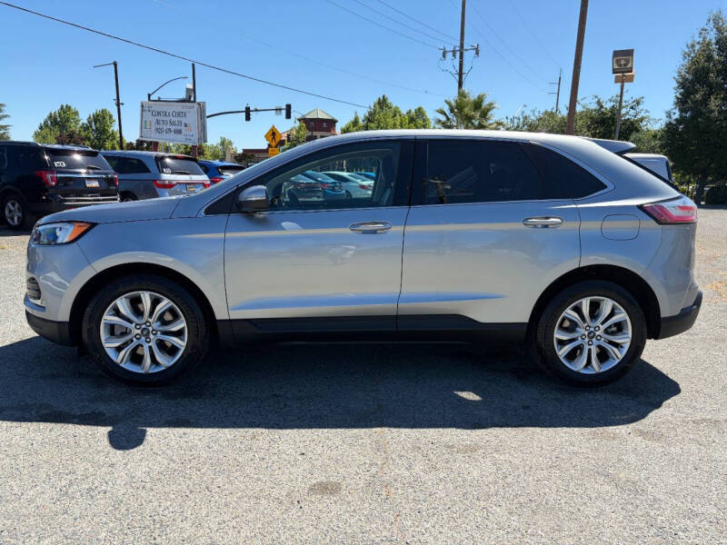 2022 Ford Edge Titanium