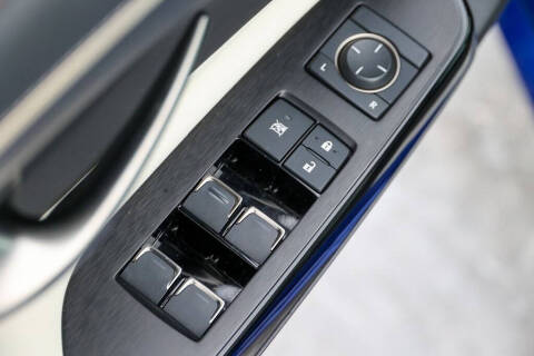 2022 Lexus ES 300h F SPORT