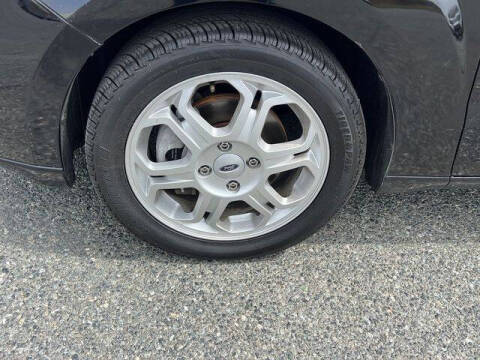 2009 Ford Focus SES