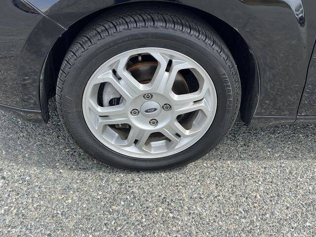 2009 Ford Focus SES