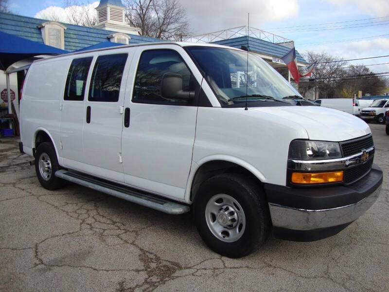 2024 Chevrolet Express 2500