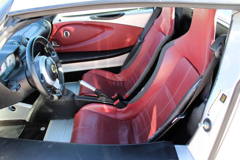 2005 Lotus Elise