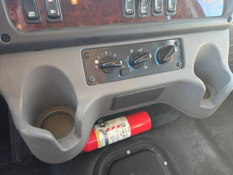 2022 Freightliner M2 106