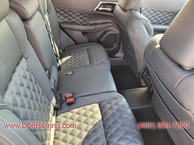 2025 Mitsubishi Outlander PHEV