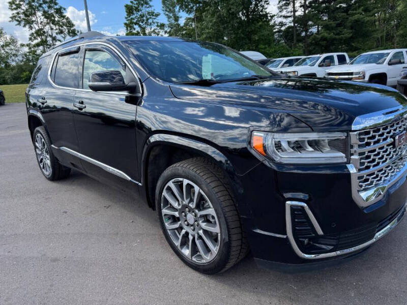 2022 GMC Acadia Denali