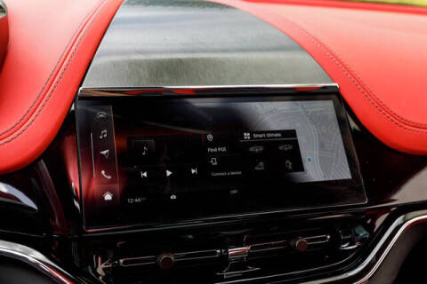 2025 Aston Martin DBX 707